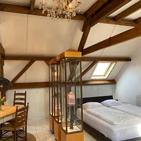 Vakantie Appartement Goedereede Let Op De Badkamer Moet Met Andere Gasten Gedeeld Worden Exterior photo